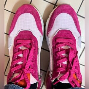 Softwaves Pink Women's Sneakers